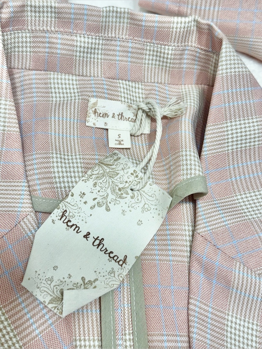 Hem & Thread Pink and Cream Plaid Double-Breasted Blazer Size Small - Picture 12 of 13